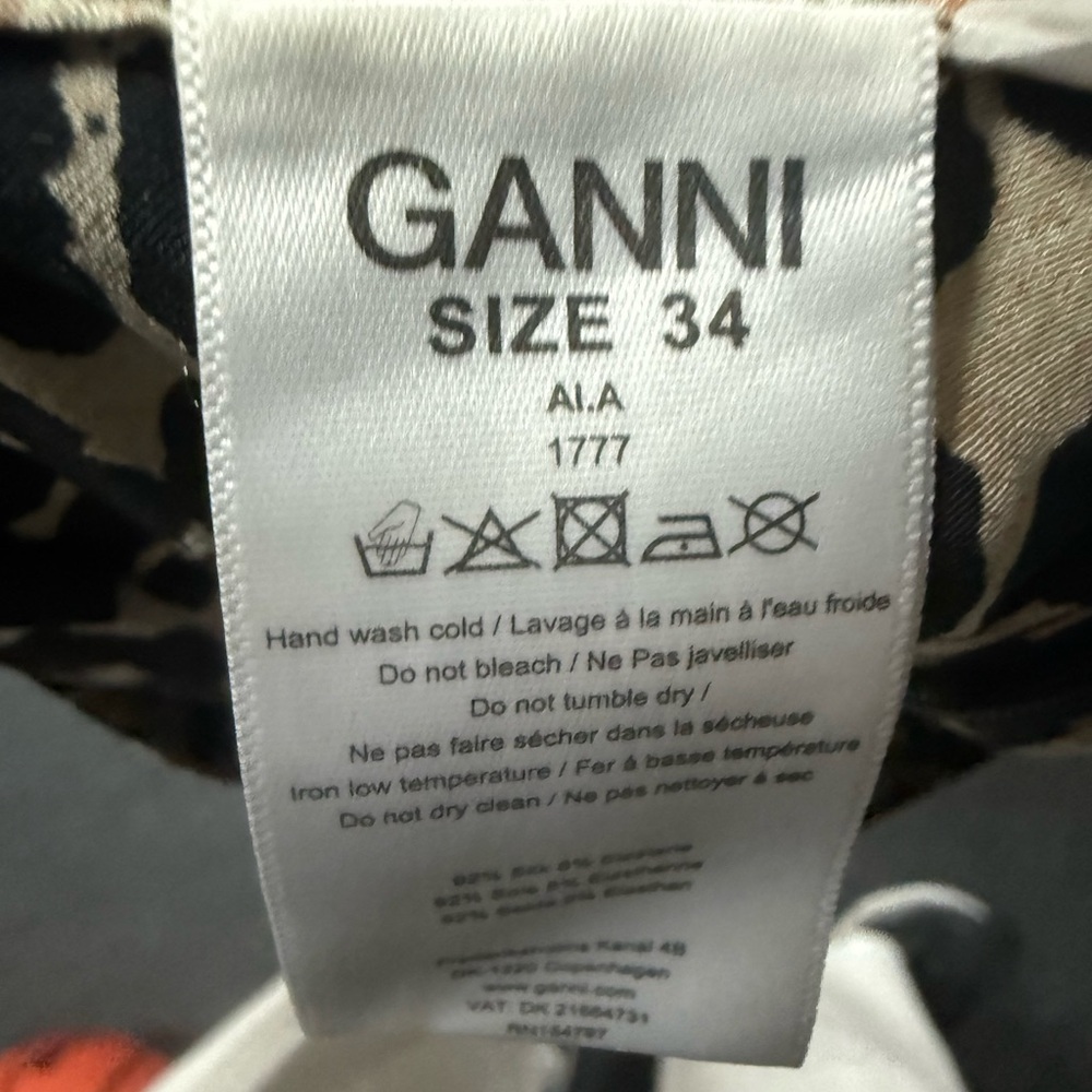 Ganni silk skirt - Picture 3 of 3